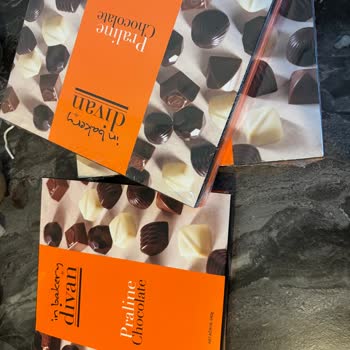 Son Tüketim Tarihi Geçmemiş Çikolatalar Küflü Çıktı!