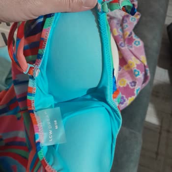 Nivea Sun Güneş Kremi Sarı Leke Sorunu Ve Müşteri Hizmetleri İlgisizliği