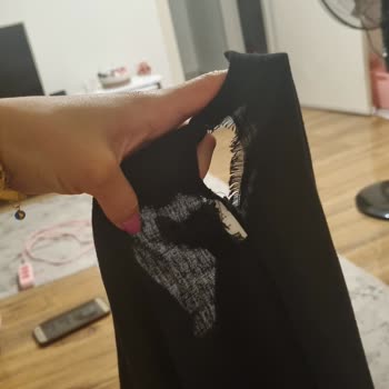 İlk Giyişte Paramparça Olan Şortla Sokakta Rezil Oldum