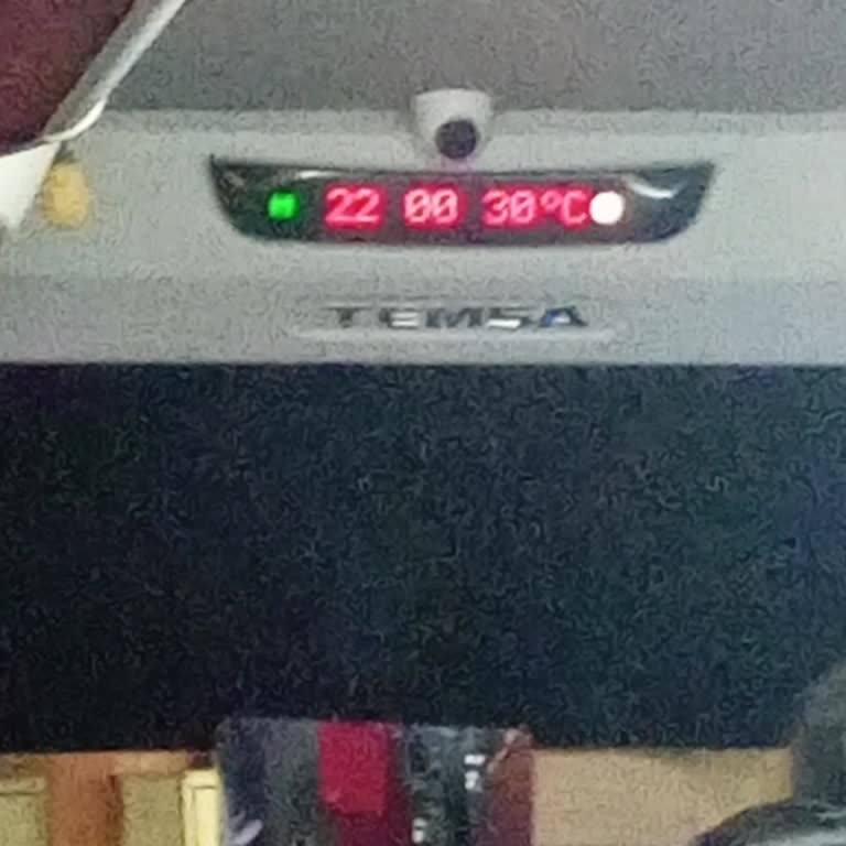 Otobüsün Rötarı Ve İlgisiz Personel Mağduriyeti