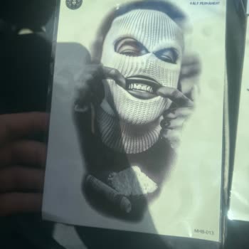 Sipariş Verdiğim Dövmeler Yerine Farklı Ürünler Gönderildi, İletişim Kurulamıyor