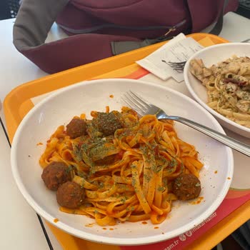 Makarnam Restoranında Eksik Gramaj Ve Haksız Uygulama