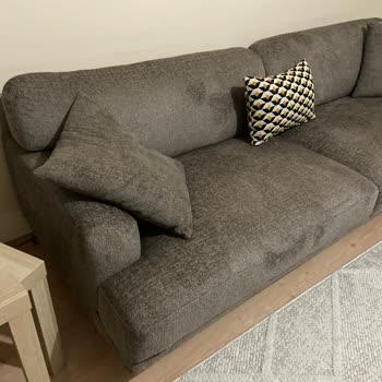 Yeni Alınan Doğtaş Koltukta Bitmeyen Gıcırtı Ve Çözülmeyen Sorunlar