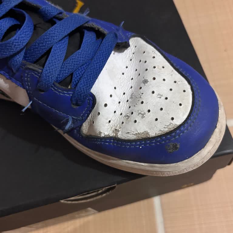 Nike Outlet'ten Alınan Ayakkabının Hızla Deforme Olması Ve İlgisiz Müşteri Hizmeti