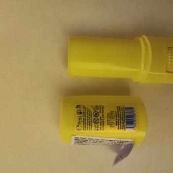 Yeni Aldığım Stick Krem İlk Kullanımda Bozuldu