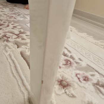 Yeni Aldığım Yemek Masası Ve Sandalyelerde Hasar Var, Değişim Yapılmıyor!