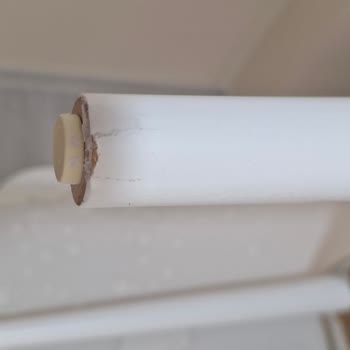 Yeni Aldığım Yemek Masası Ve Sandalyelerde Hasar Var, Değişim Yapılmıyor!