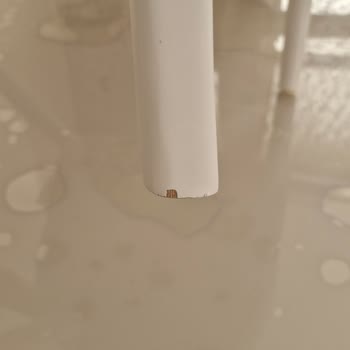 Yeni Aldığım Yemek Masası Ve Sandalyelerde Hasar Var, Değişim Yapılmıyor!