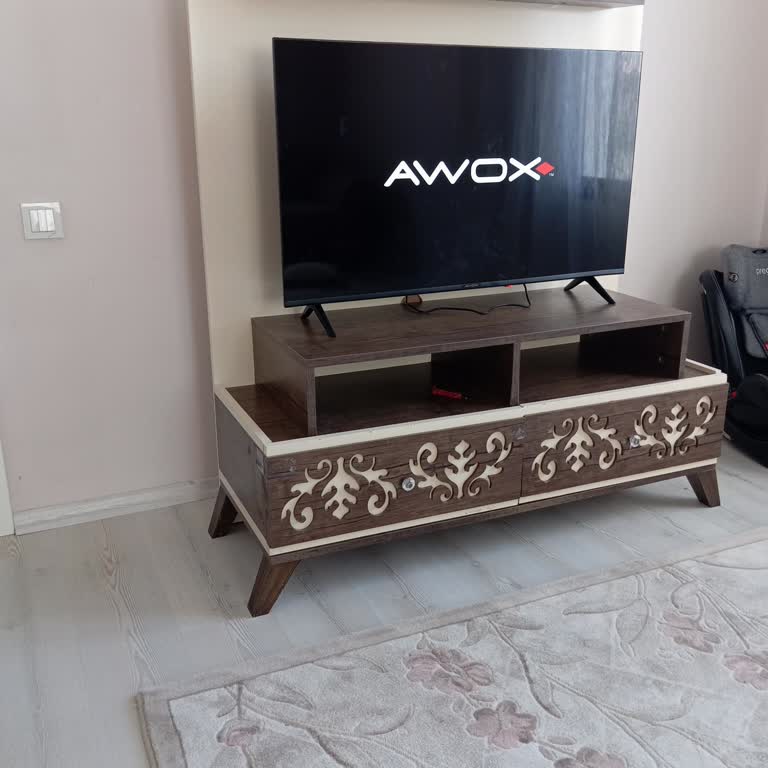 Awox TV Açılış Ekranında Takılı Kalıyor 3 Gün İçinde Arıza Yaşadım
