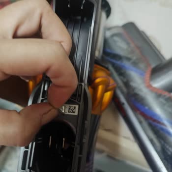 Dyson Dikey Süpürge Motor Sorunu Ve Yetersiz Müşteri Hizmetleri