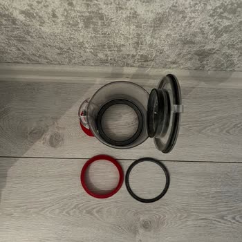 Dyson Dikey Süpürge Toz Haznesi Arızasında Garanti Kapsamında Parça Temin Sorunu