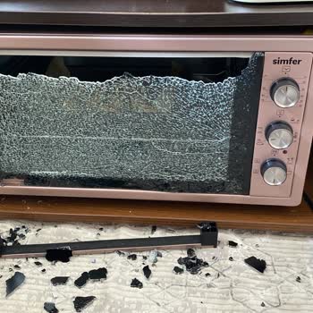 Simfer Mini Fırın Camı Patladı, İade Sürecinde Destek Alamadım
