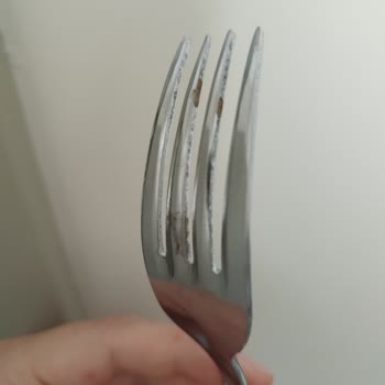 Çatal Bıçak Takımında Paslanma ve Kararma Sorunu