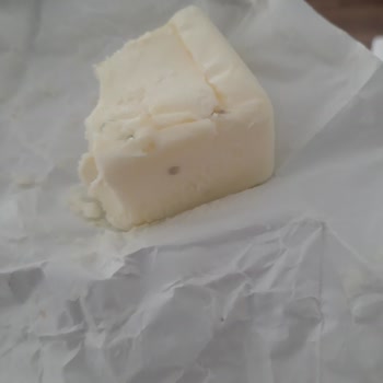 BİM'den Aldığım Tereyağında Küf Ve Renk Bozukluğu