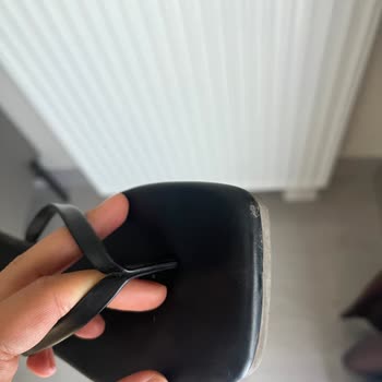 Boyner'den Aldığım Tkees Terlikte Deri Atması Ve Marka Yazısının Silinmesi