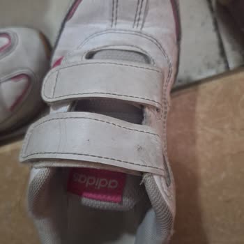 Adidas Beş Günde Deforme Olan Ayakkabı Ve İade Sorunu