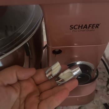 Schafer Mikserin Plastik Düğmesi Kısa Sürede Kırıldı