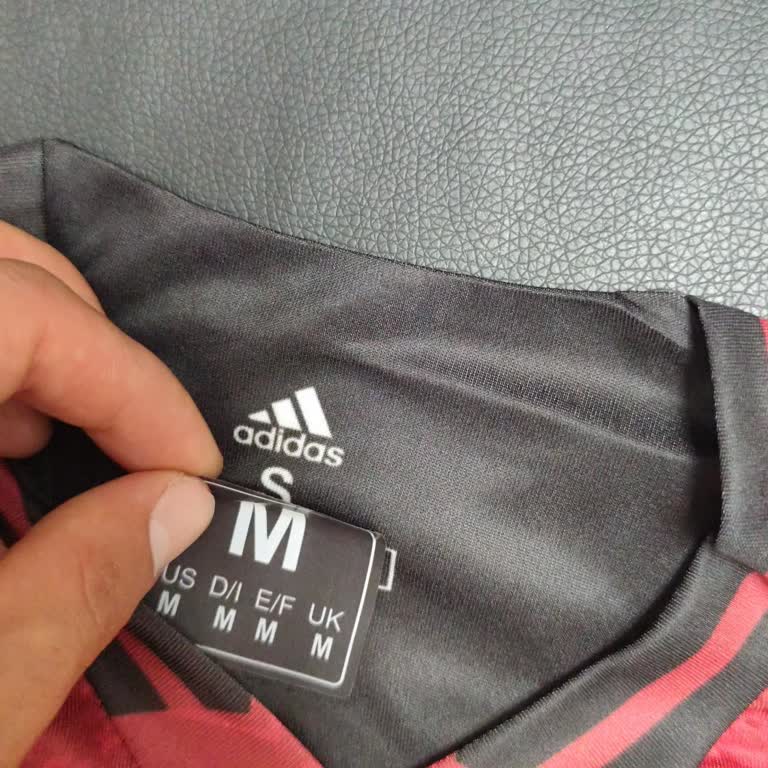 Yanlış Beden Ve Kalitesiz Forma Deneyimi