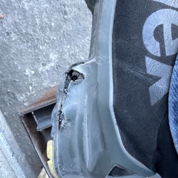 Uvex İş Ayakkabısında Kısa Sürede Beklenmedik Kalite Sorunu