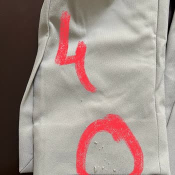 Avva'dan Aldığım Ceket Ve Pantolonda Dokuma Hatası: İade Talebim Reddedildi