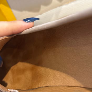 Ayakkabı Değişimi Yapılmadı, Personel Davranışları Kötüydü