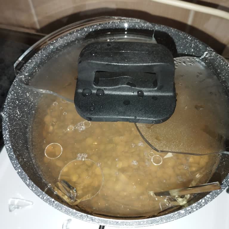 Schafer Tencere Kapağı İlk Kullanımda Patladı Müşteri Hizmetleri Yardımcı Olmadı