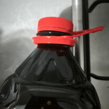 Aldığım Nar Ekşisi Salata Sosları Küflendi, Telafi Talep Ediyorum