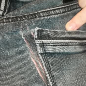 Mavi Kot Pantolon Kısa Sürede Yırtıldı Kalite Beklentimi Karşılamadı