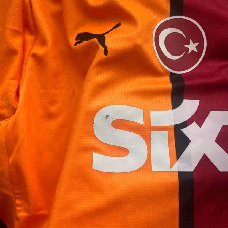 Yanlış Beden Ve Lekeli Forma, Değişim Veya İade Yapılmıyor