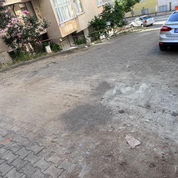 Türk Telekom'un Kaldırım Çalışması Sonrası Güvenlik Sorunu Ve Mağduriyet