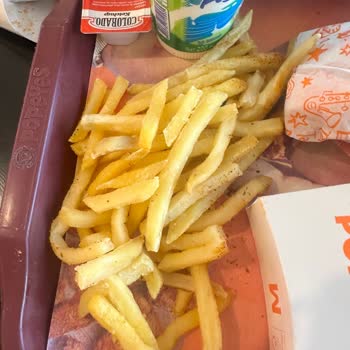 TAB Gıda Akasya Şubesinde Hijyen Ve İlgi Sorunu Yaşadım