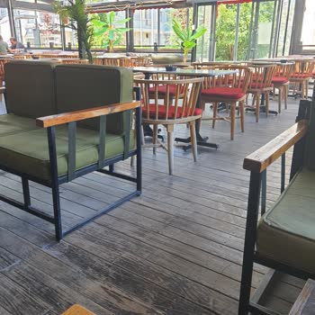 Mackbear Kütahya Şubesinde Personel İlgisizliği Ve Kaba Davranış