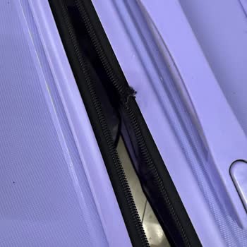 CarrefourSA'dan Alınan Üründe Fermuar Sorunu Ve İlgisizlik