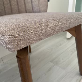 Yanlış Ve Kusurlu Sandalye Teslimatı, Sürekli Gecikme Ve İlgisizlik