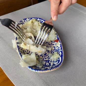 Müstesna Kebap'ta Yediğimiz Yemekten Kullanılmış Peçete Çıktı