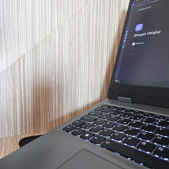 Lenovo Loq Serisi Laptopta Kısa Sürede Ciddi Donanım Ve Yazılım Sorunları!