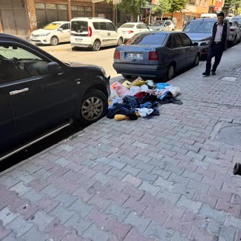 Esenler'de Çöp Sorununa Belediyenin Duyarsızlığı