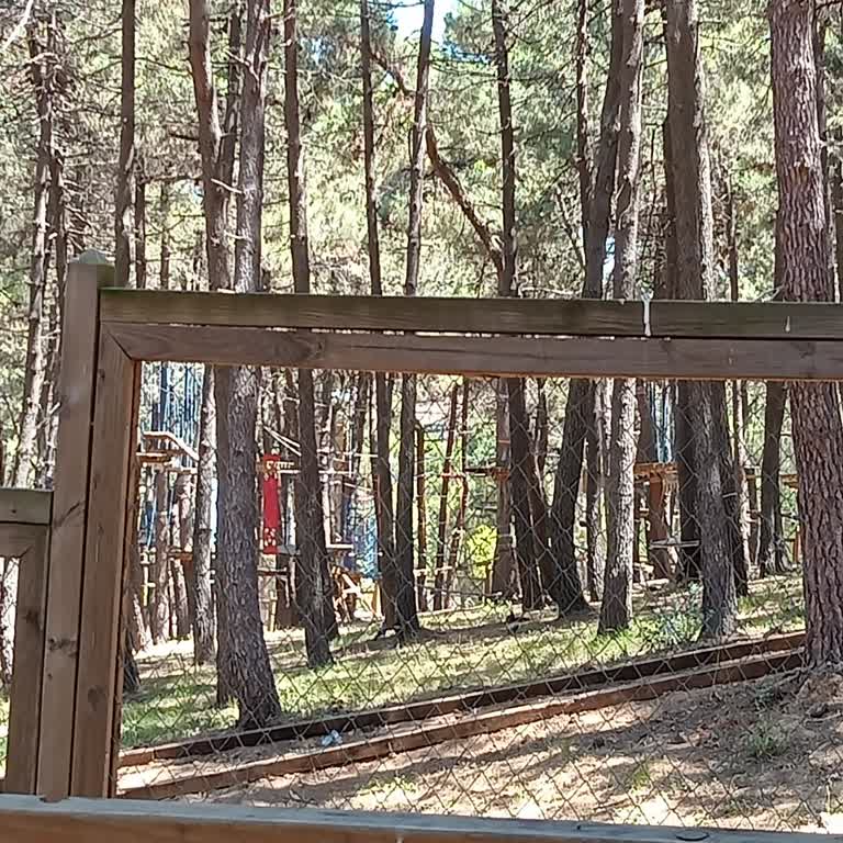 Çocuklar Oyun Alanına Giremiyor, Park Amacını Yitiriyor