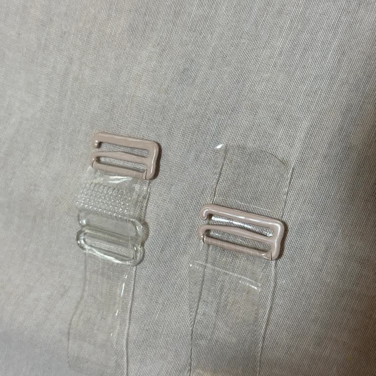 Penti'den Alınan Sütyenin Şeffaf Askısı Kusurlu Çıktı