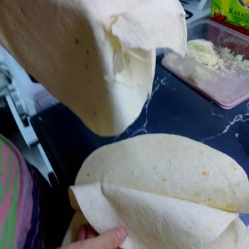 Aldığım Lavaşlar Yapışık Ve Kullanılamaz Haldeydi