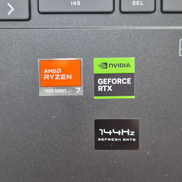 HP Victus 16 Oyun Sırasında Ekran Kararıp Kendiliğinden Kapanıyor