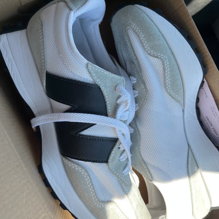 Ayakkabının Renk Değişimi Ve Yetersiz İnceleme Süreci Nedeniyle Güvensizlik