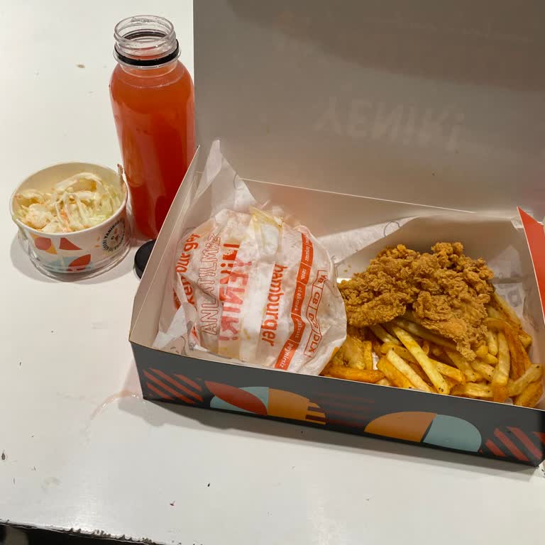 Personel İlgisizliği Ve Eksik Servis Nedeniyle Memnuniyetsizlik