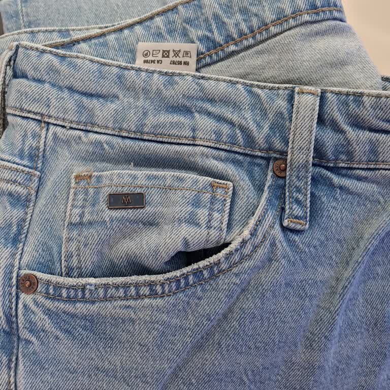 Mavi Pantolonumda Renk Açılması Ve Değişim Sorunu Yaşadım