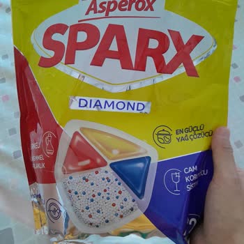 Asperox Sparx Bulaşık Tableti Gözlerimde Ciddi Yaralanmaya Sebep Oldu