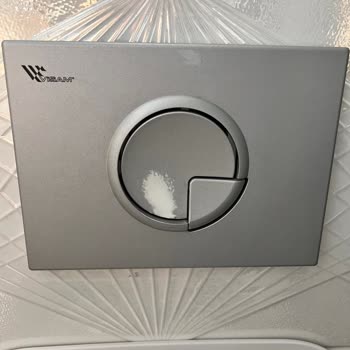 Visam Gömme Rezervuar Sürekli Akıtıyor, Klozetimde Ciddi Hasar Oluştu