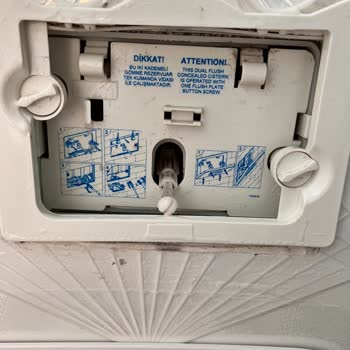 Visam Gömme Rezervuar Sürekli Akıtıyor, Klozetimde Ciddi Hasar Oluştu