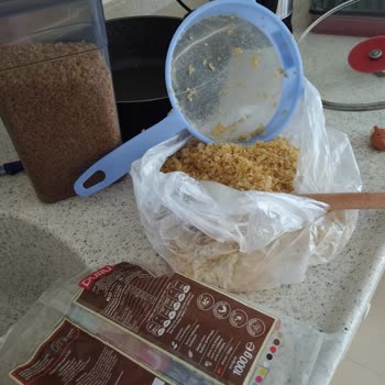 Duru Bulgurda Üst Üste Böcek Çıkması Hayal Kırıklığı Yarattı