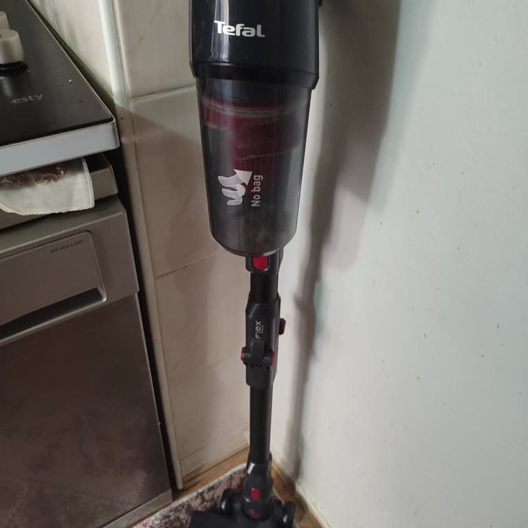 Süpürge Makinesi Beklentileri Karşılamıyor, Sorun Çözülmedi