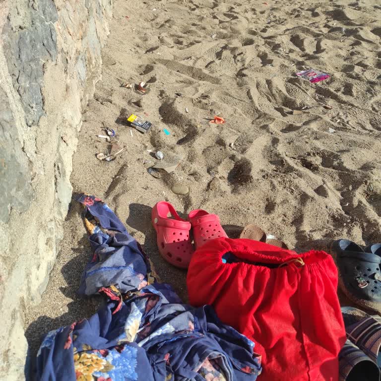 Bayramoğlu Halk Plajı'nda Temizlik Sorunu Ve Bakımsızlık Şikayeti